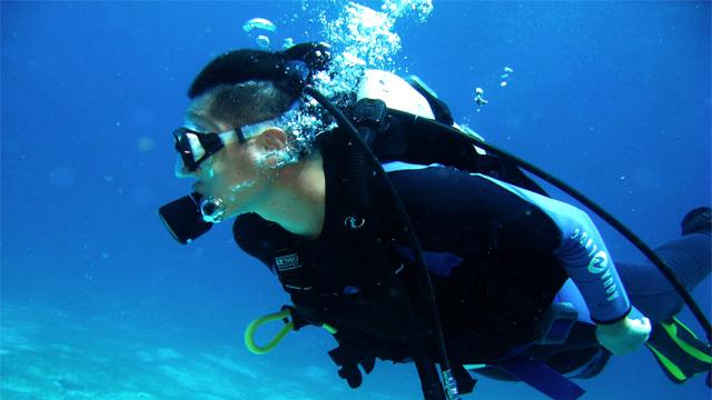 八旬老人感染甲流 医护联手救治成功