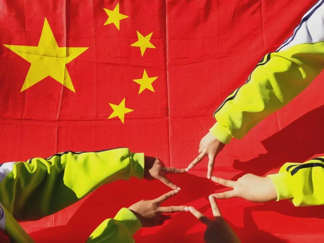 小艾比摄影家