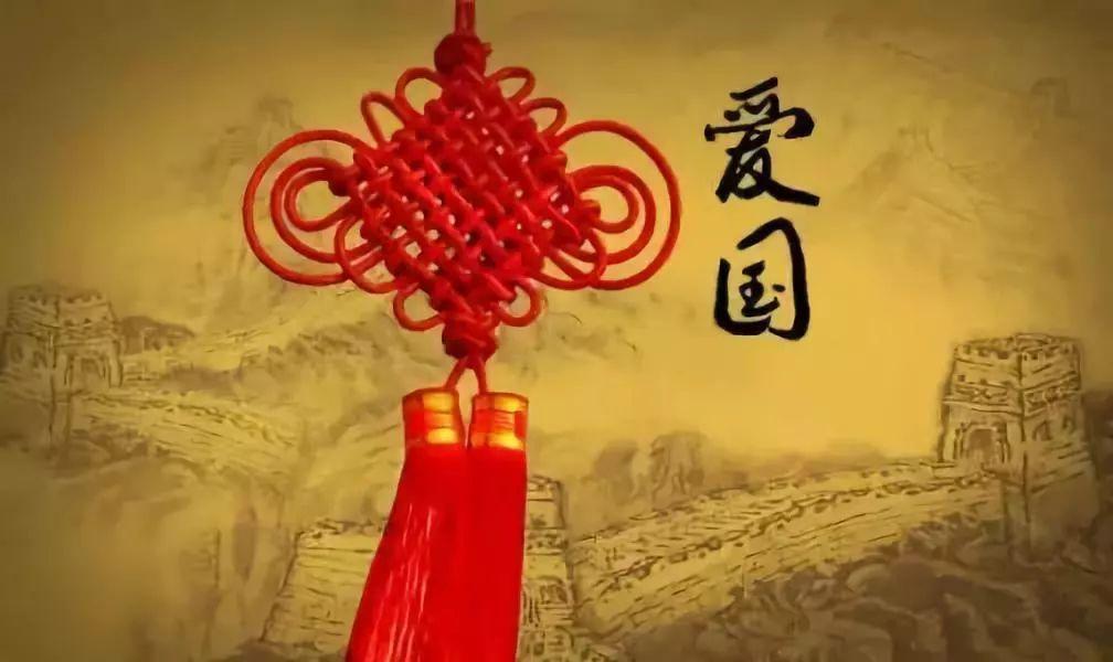 张雪峰直播间迎来美女学霸,主动曝光老爸是银行行长,笑不活了