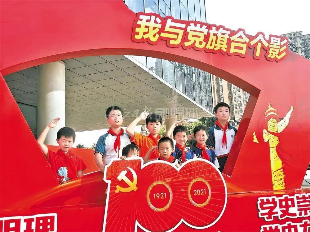 机智问答网页-解疑解惑,戚夫人的结局那么悲惨,刘邦为什么不先给她找好退路?一键解答