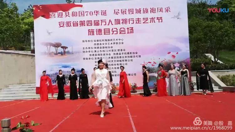 在前面的英文游戏画面
