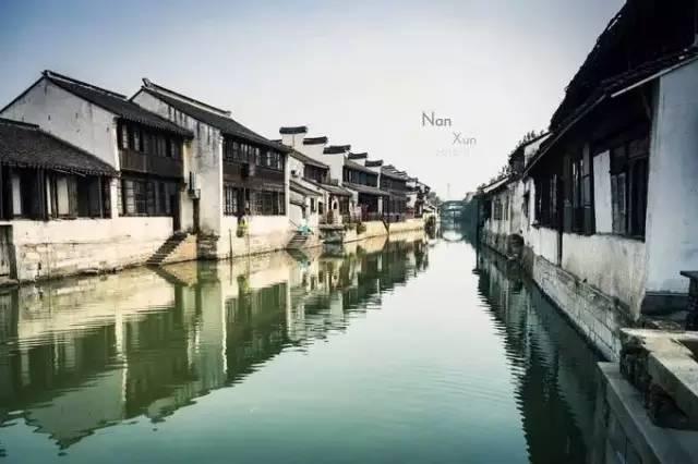 探秘吉鹿力问答社区,走路内八字,能穿鞋矫正吗等你来解答